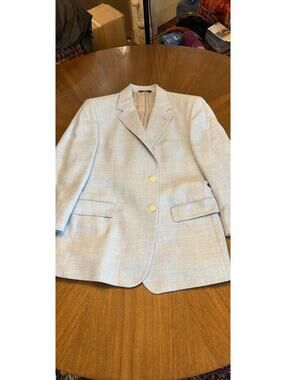 Gorgeous pale blue Brooks Brothers sportcoat ￼